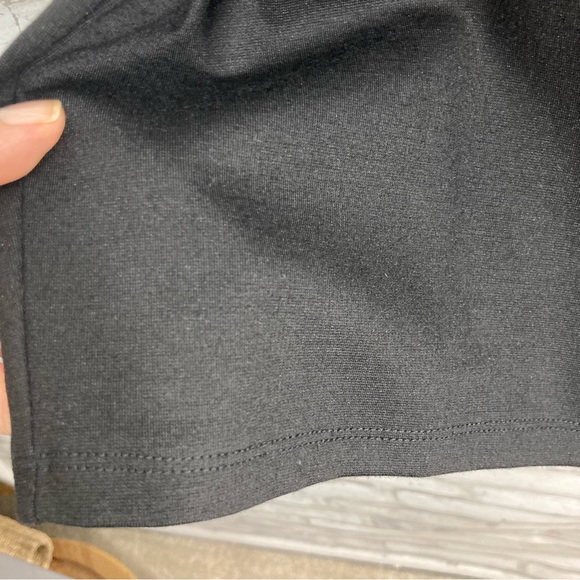 Venus Two-Tone Black and White Cocktail Dress Size 4 - Picture 11 of 11